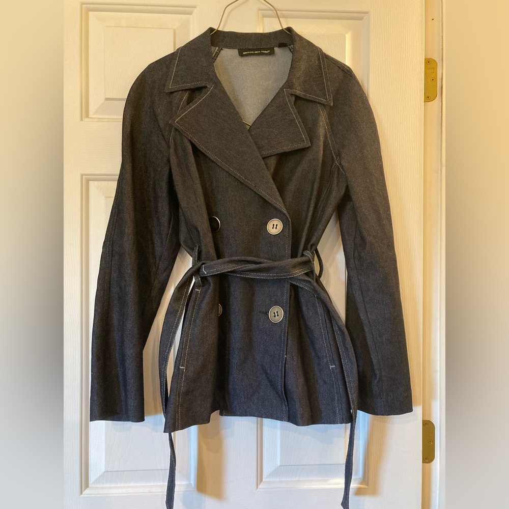 Briggs New York brand size 8 jacket.
